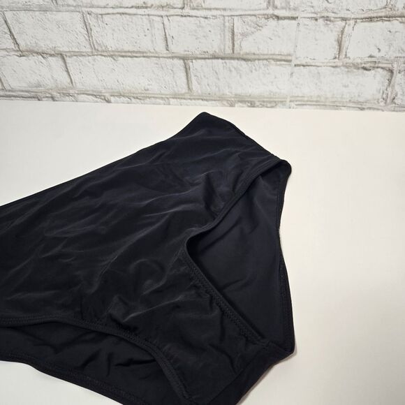 SHEIN black swim bottoms - Picture 5 of 11